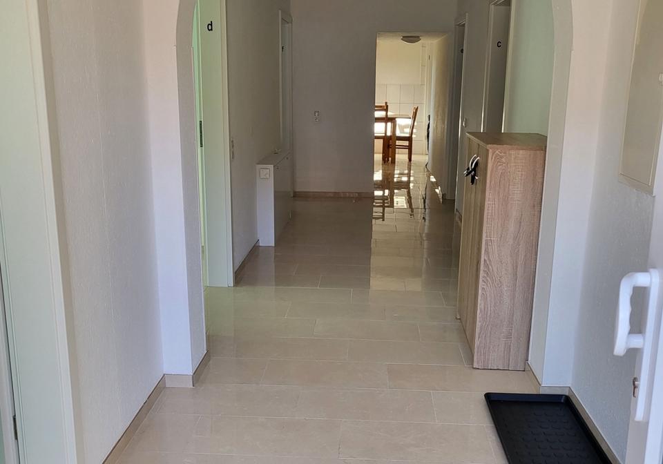 Thumbnail-5 ZIMMER KÜCHE BAD IM ZENTRUM, PKW, ABTELLRAUM 5 MIN. ZUM BAHNHOF