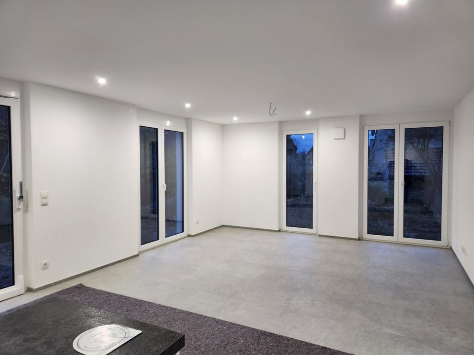 Thumbnail-Hochwertige Neubau-5-Zimmer-Wohnung mit Garten & 2 Stellplätzen –