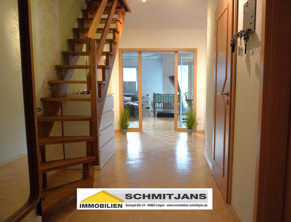 Thumbnail-Hochwertige, großzügige Wohnung auf 2 Etagen im Zweifamilienhaus