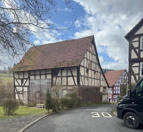 Thumbnail-PROVISIONSFREI Histor. Scheune Fachwerkhaus + Freizeitgrundstück