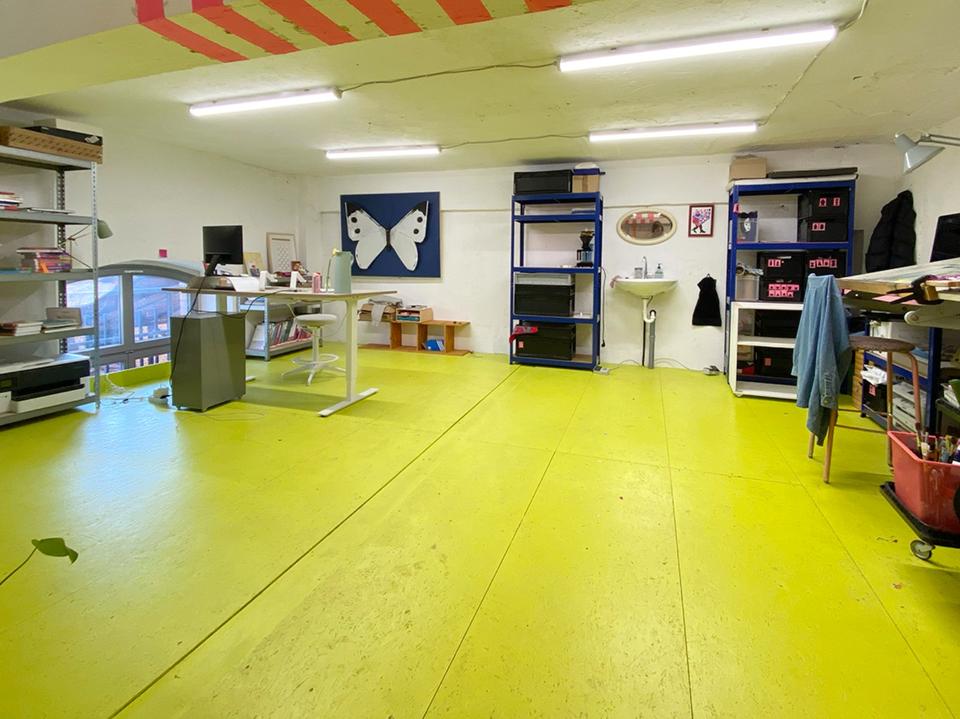 Thumbnail-Freier Arbeitsplatz in netter Bürogemeinschaft in Zentrum-Nord