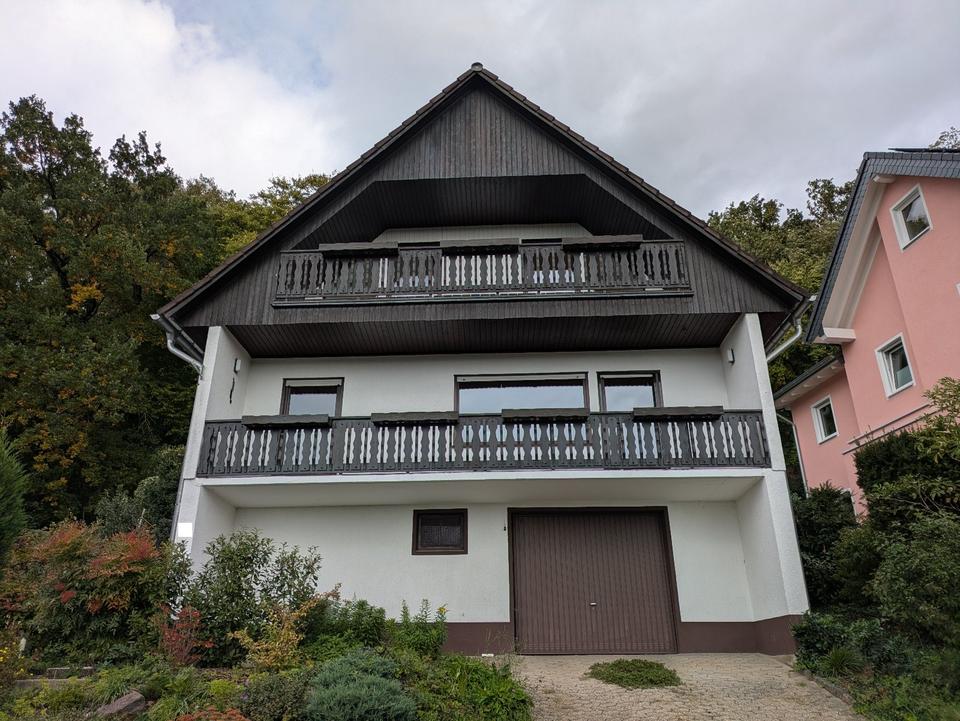 Thumbnail-Einfamilienhaus mit 6 Zimmern und Garten in Bonn-Oberkassel