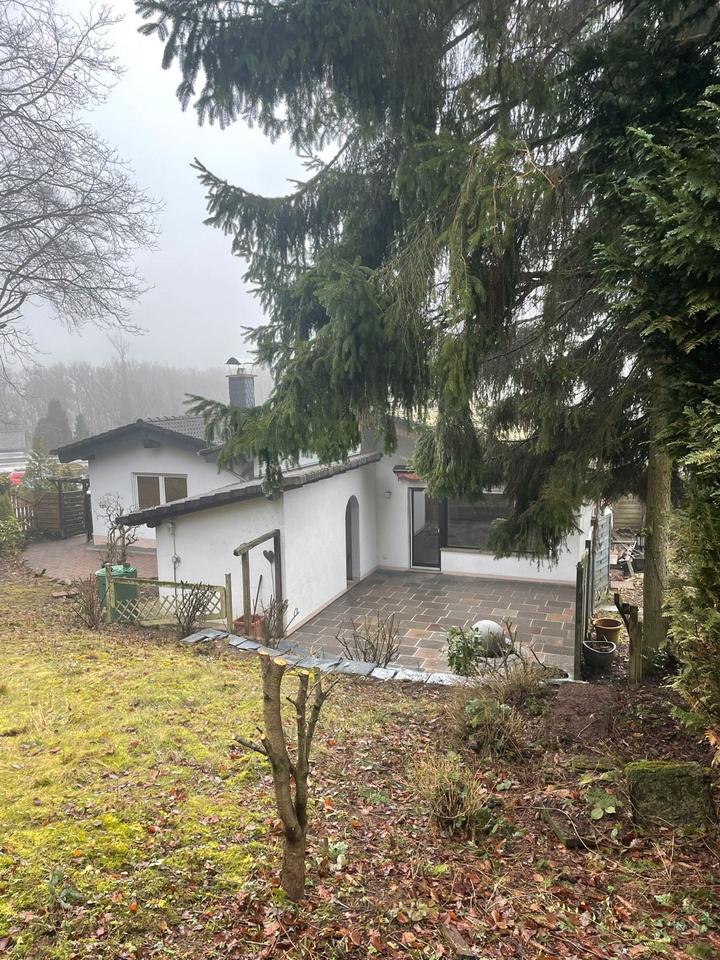Thumbnail-Freistehendes Einfamilienhaus - 4 ZKBB + Garage