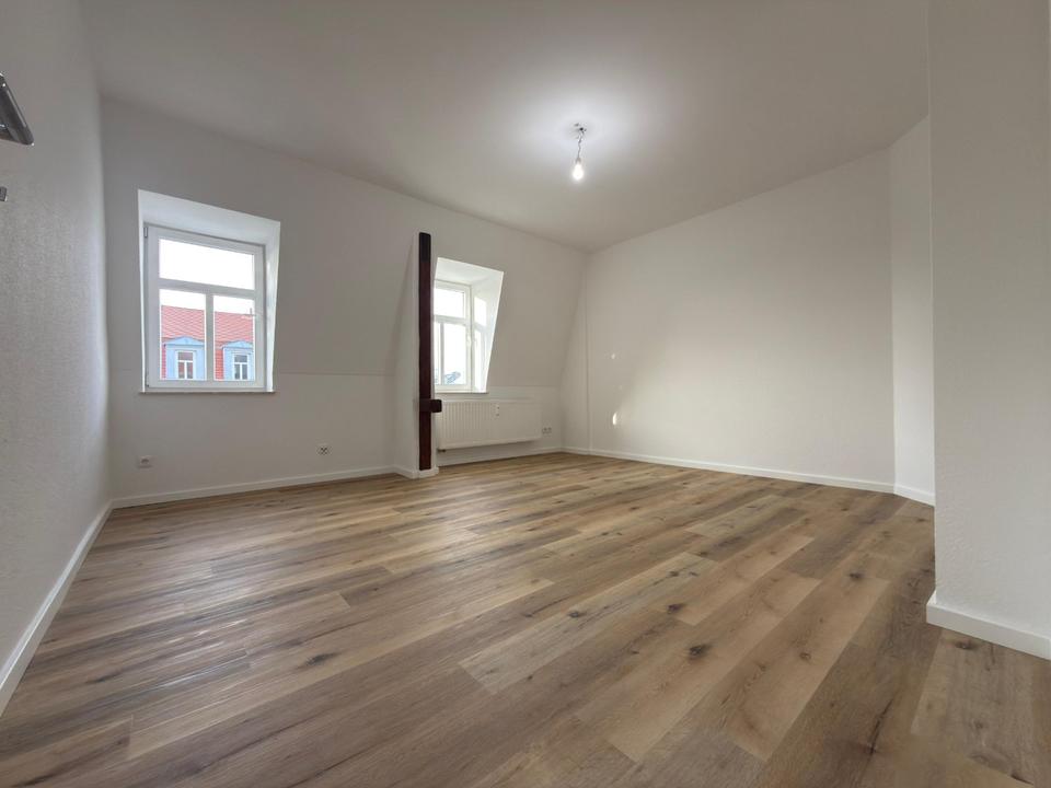 Thumbnail-Sanierte 2-Zimmer-Wohnung in Dresden-CoschützGittersee