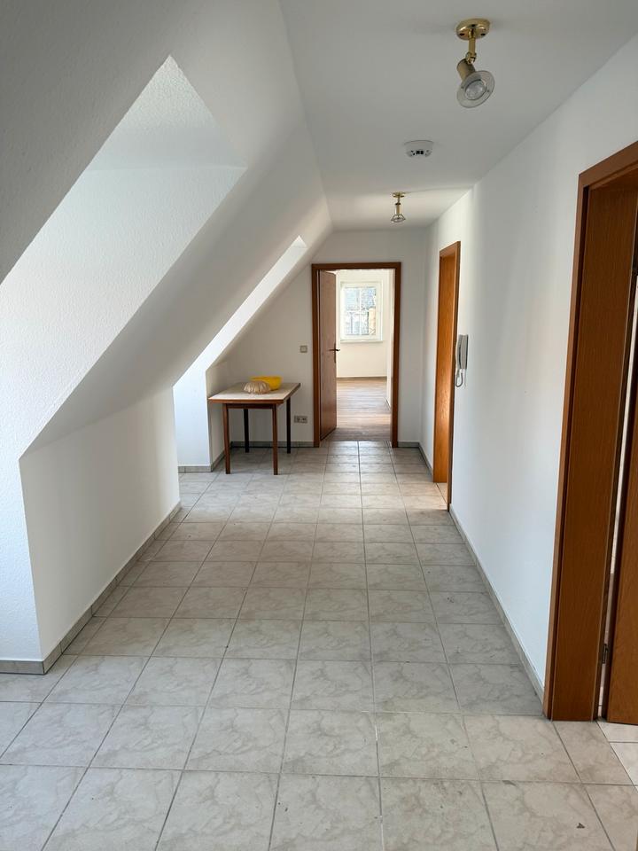 Thumbnail-2 Raum Dachgeschosswohnung 55qm Schleusingen - Sofortbezug