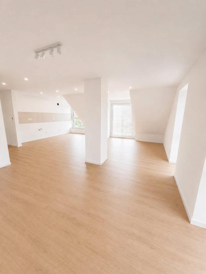 Thumbnail-Moderne 3-Zimmer DG-Wohnung – hochwertig saniert nahe Hainberg