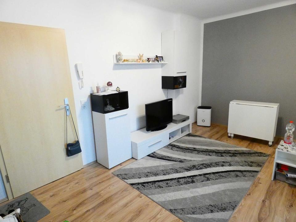 Thumbnail-SLS-Roden Zentrum, EG-Single-Wohnung, Terassenzugang