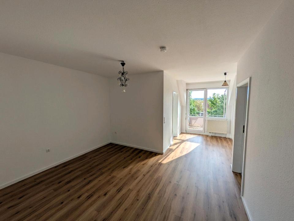 Thumbnail-Frisch renovierte 2 Zimmer-Wohnung in Bad Neustadt
