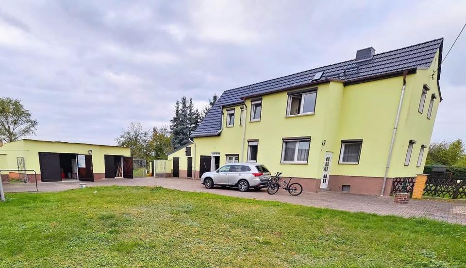 Thumbnail-Einfamilienhaus 120m² + Garagen + Nebengelass Grundstück 3300m²