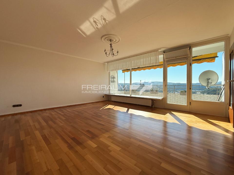 Thumbnail-FREIRAUM4 +++ Geräumige 3-ZKB-Wohnung mit Garage und Balkon !