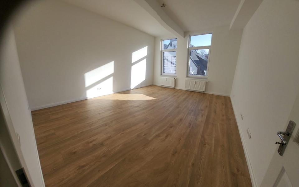 Thumbnail-Sanierte 2 Zimmer Wohnung mit Terrasse in Top-Lage