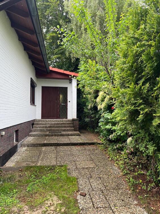 Thumbnail-Schöner Bungalow mit extra viel Platz