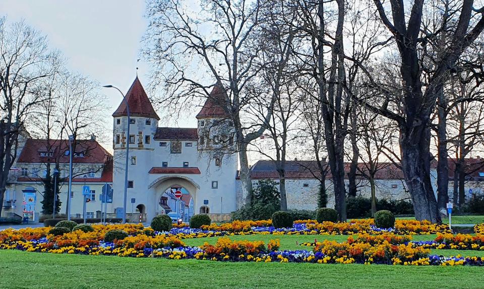 Thumbnail-Appartement Wohnung in der Amberger Altstadt 36qm EBK ab 01.05.26