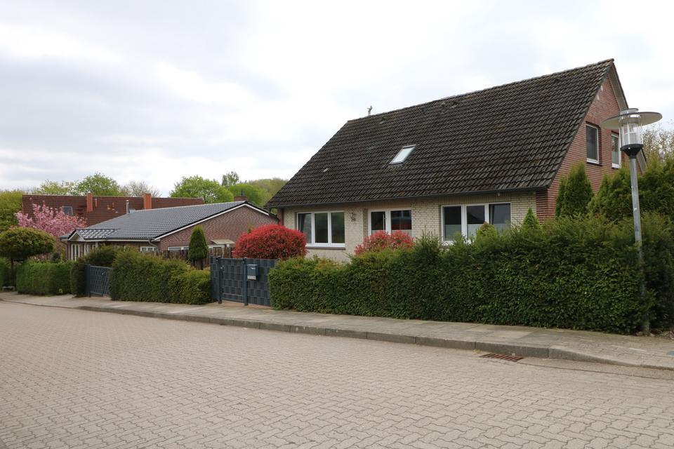 Thumbnail-Einfamilienhaus mit Einliegerwohnung
