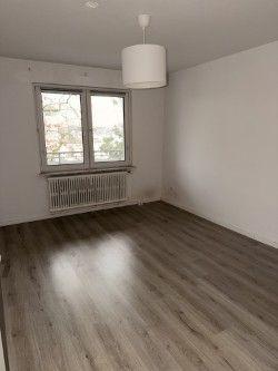 Thumbnail-Charmante 2-Zimmer-Wohnung mit Balkon in Duisburg