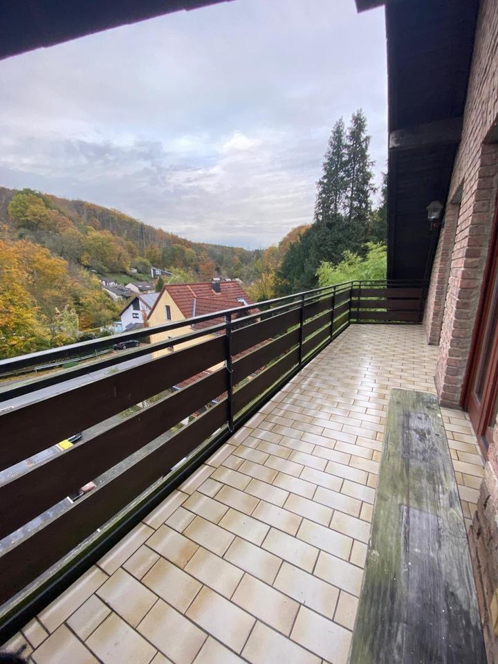 Thumbnail-Traumhaftes WG Zimmer mit Balkon und Garten