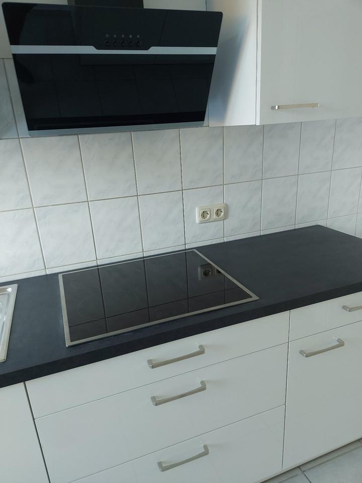 Thumbnail-4-Zimmer-Wohnung im Erdgeschoss mit Balkon zu vermieten