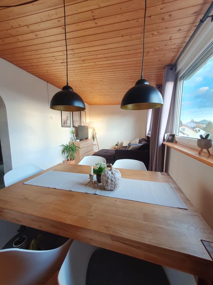 Thumbnail-Gemütliche 3- Zi. Wohnung in sonniger Lage