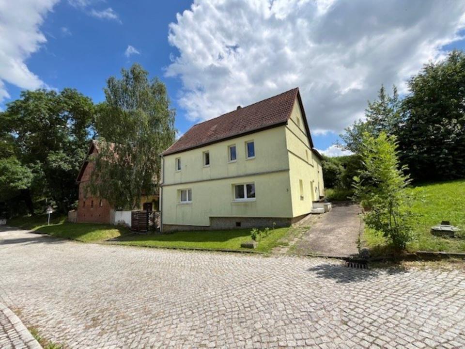 Thumbnail-Freistehendes Einfamilienhaus mit Nebengelass - Provisionsfrei