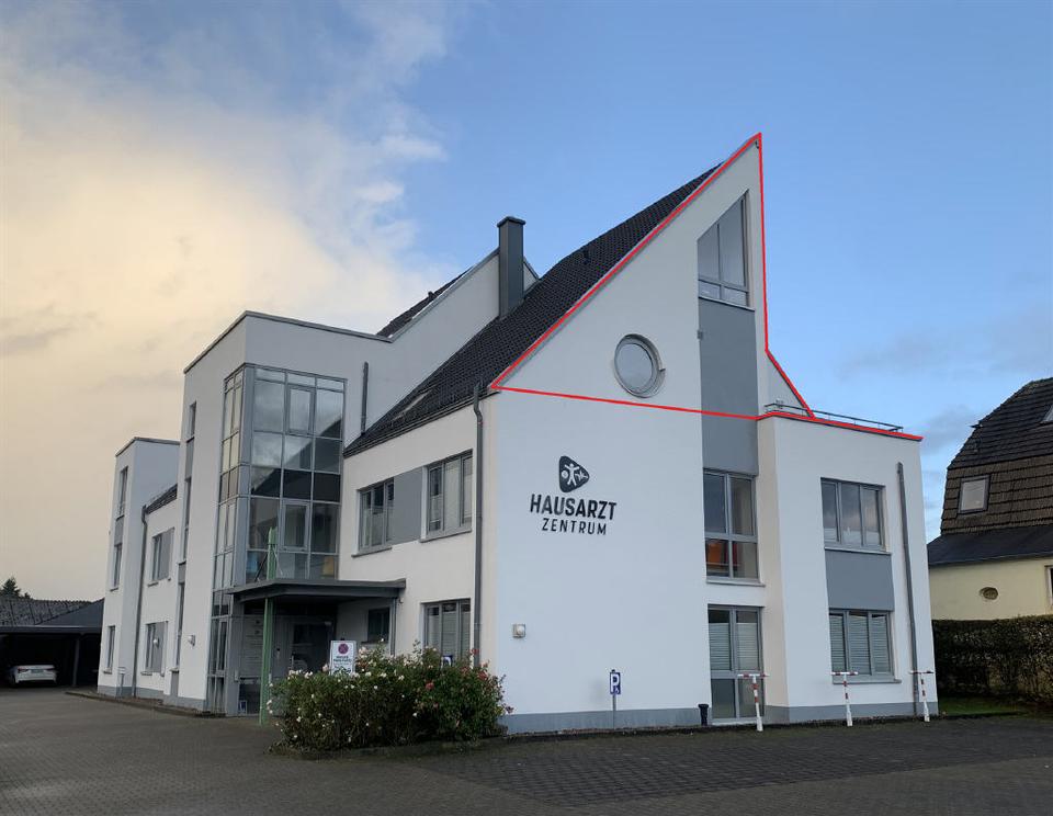 Thumbnail-Stilvolle 3-Zimmer-Dachgeschoss-Wohnung in Spenge