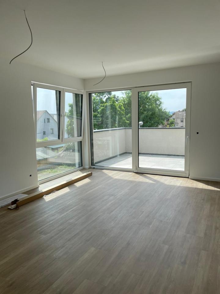Thumbnail-3-Zi Neubau-Whg.| Erstbezug | Dachterr. | eig. Eingang | EBK | WP