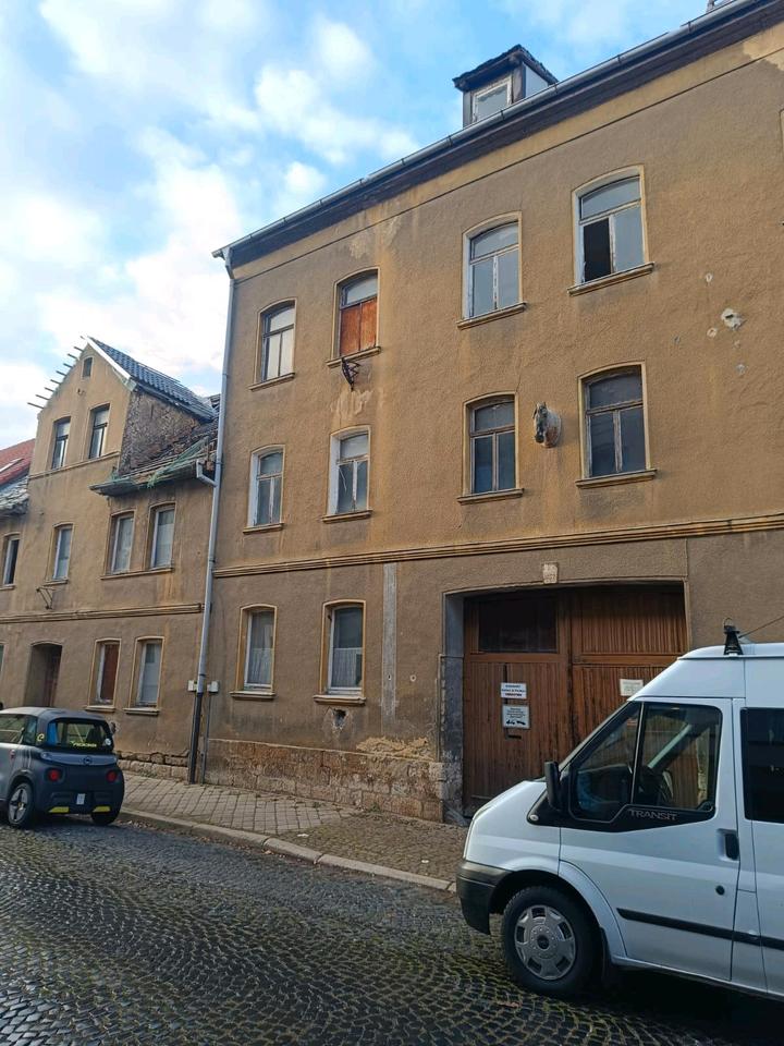 Thumbnail-Mehrfamilienhaus