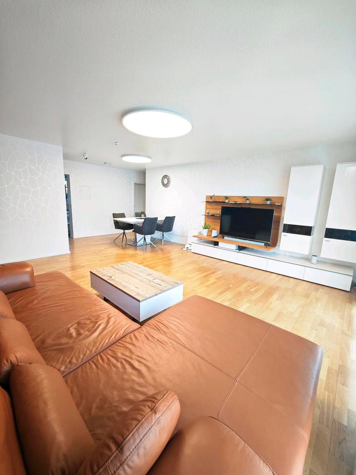 Thumbnail-Elegante 4 Zimmer Wohnung mit guter Infrastruktur