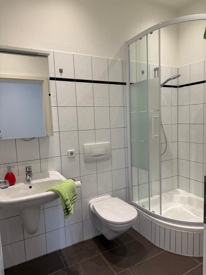 Thumbnail-+++Für Singles oder junge Paare - Charmantes Dachgeschoss mit Duschbad+++