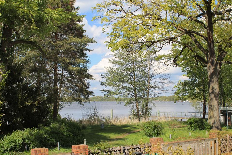 Thumbnail-EFH- Bauland auf großem Grundstück mit Seeblick