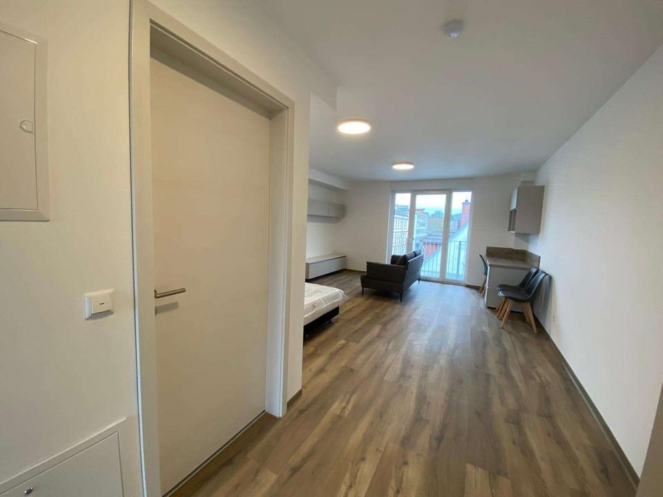 Thumbnail-Vollmöblierte 1,5 Zimmer-Penthousewohnung in Top Lage Darmstadt!*