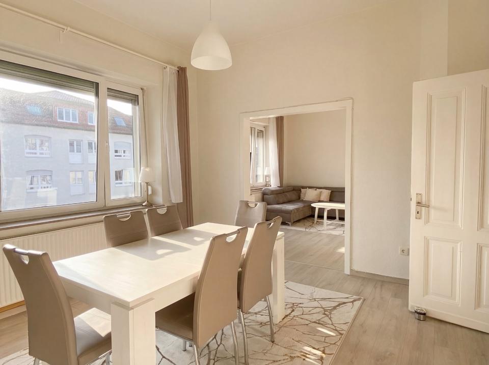 Thumbnail-Gepflegte 4 ZKB Wohnung im 1.OG mit Stellplatz - zentrumsnah