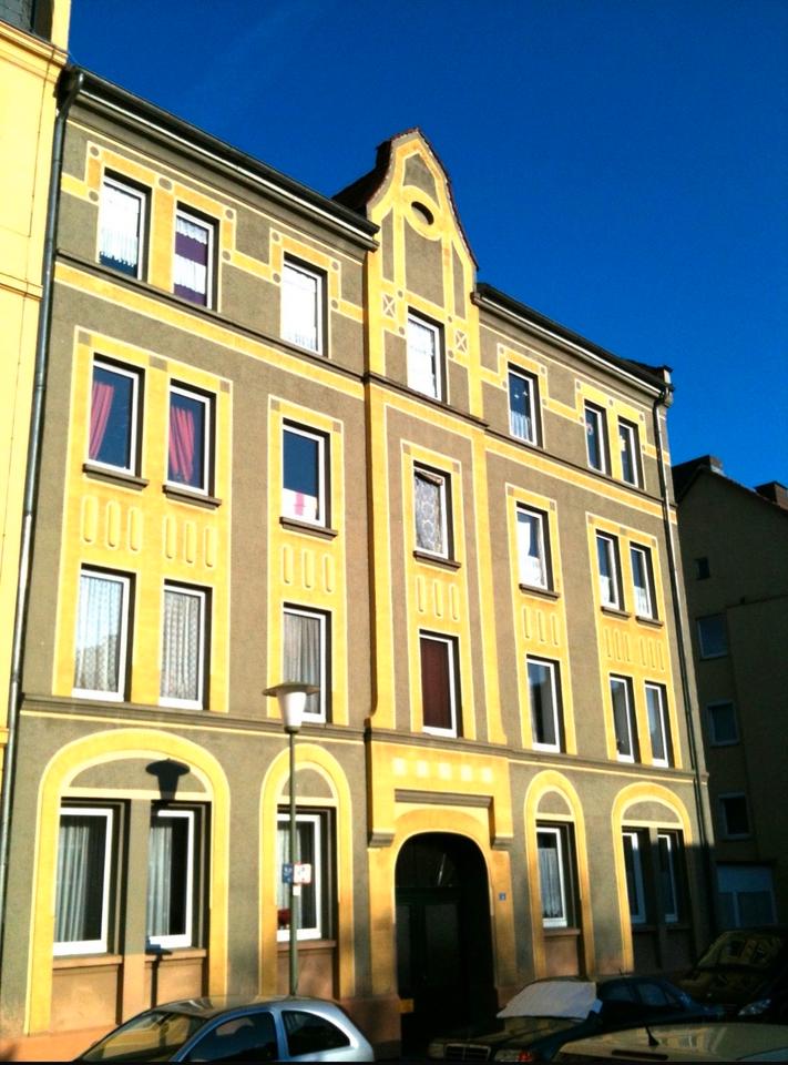 Thumbnail-Zehn Familienhaus, Baujahr 1920. Kassel, Hartwigstr. 4