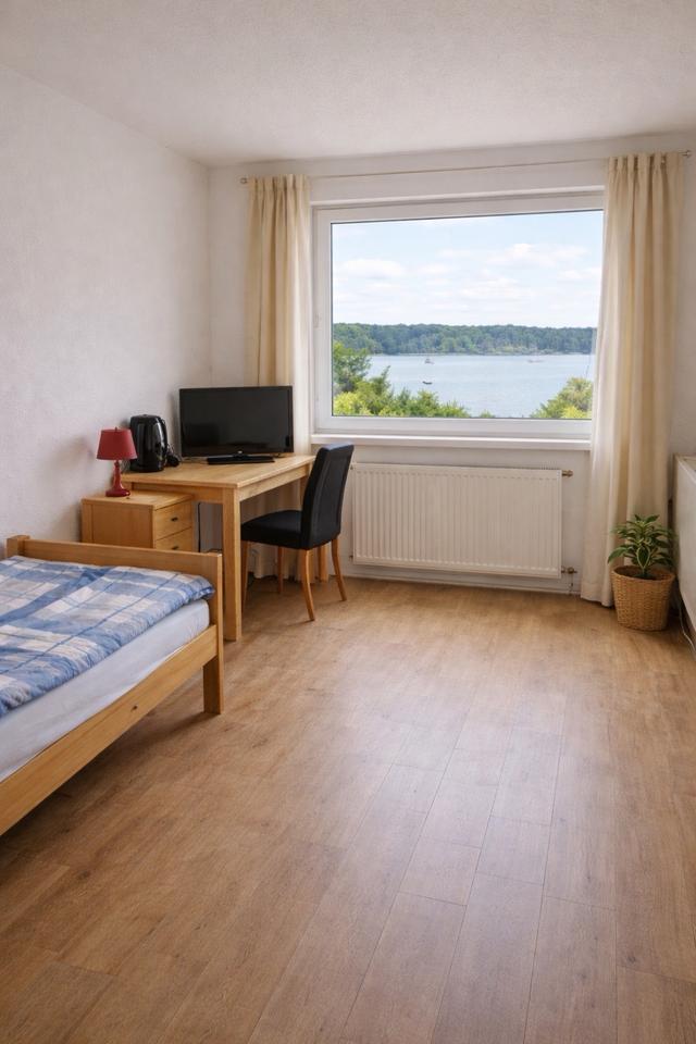 Thumbnail-Möbliertes Zimmer - sofort frei!