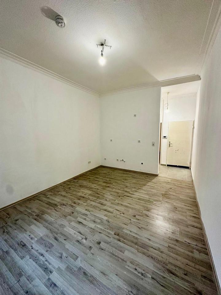 Thumbnail-Zwei Zimmer Wohnung mit Koch Nische