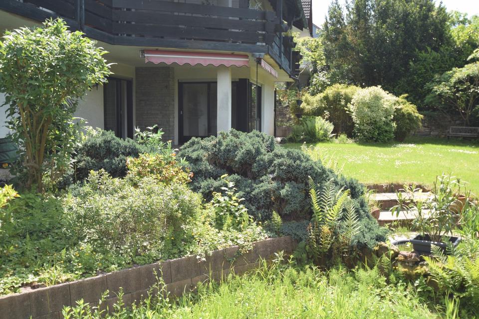 Thumbnail-Mietwohnung im Grünen - 3,5 Zi.-Whg. im EG mit Garten