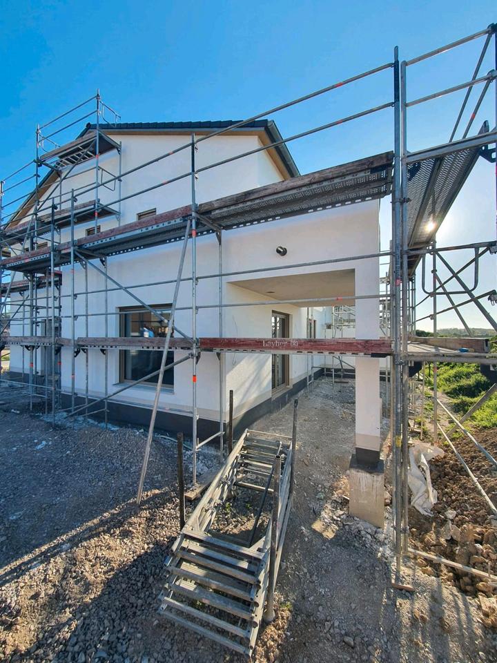 Thumbnail-Neubau DHH mit PV, Wärmepumpe & EBK in MintrachingRosenhof