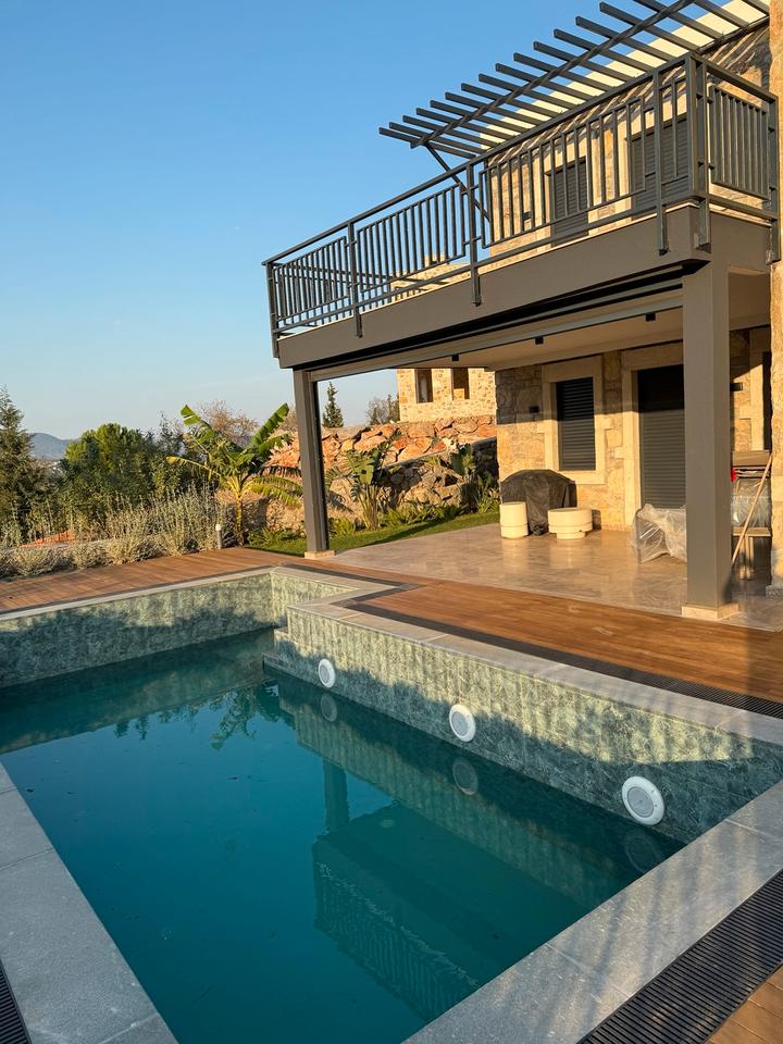 Thumbnail-Exlusive NeubauVilla mit Poll Garten in MığlaDatça