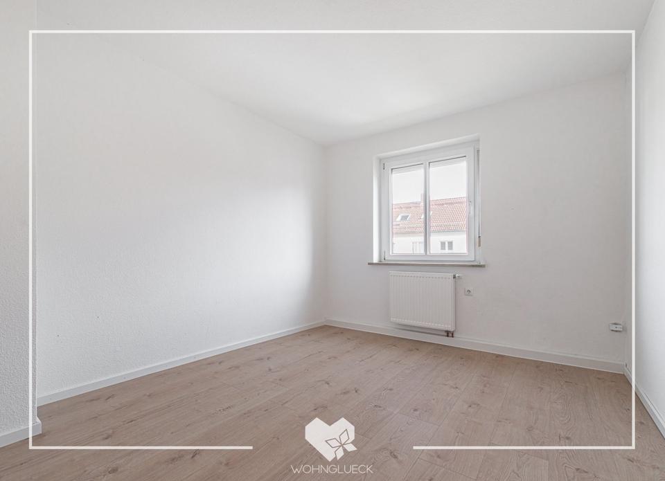 Thumbnail-HELLE 2,5-ZI.-WHG MIT EINBAUKÜCHE IN GÖGGINGEN