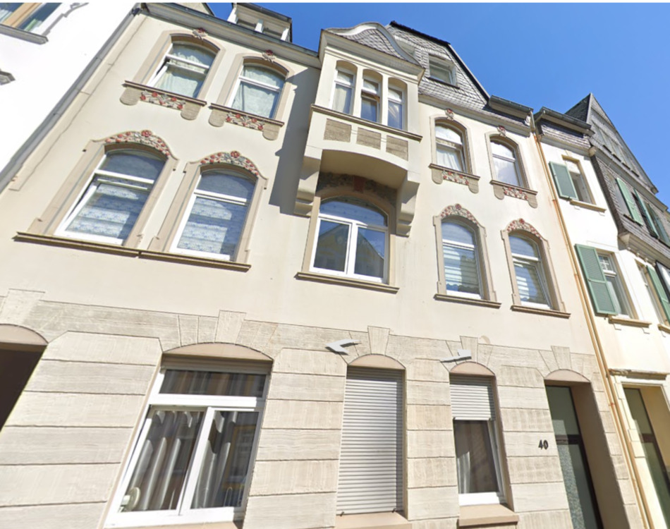 Thumbnail-4-Parteien-Haus nahe Bahn & City – Ideal für Kapitalanleger