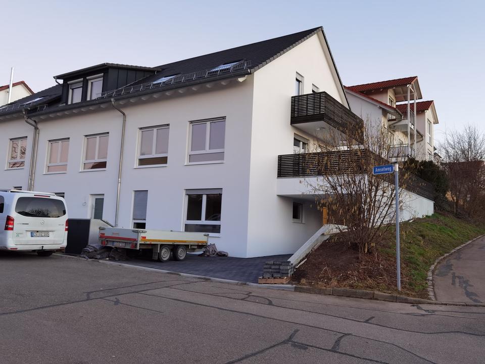 Thumbnail-Exklusive 4-Zimmer-Wohnung mit EBK, Balkon, Terasse und Garage