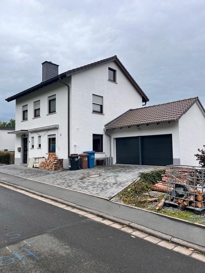 Thumbnail-Charmantes Einfamilienhaus mit Doppelgarage