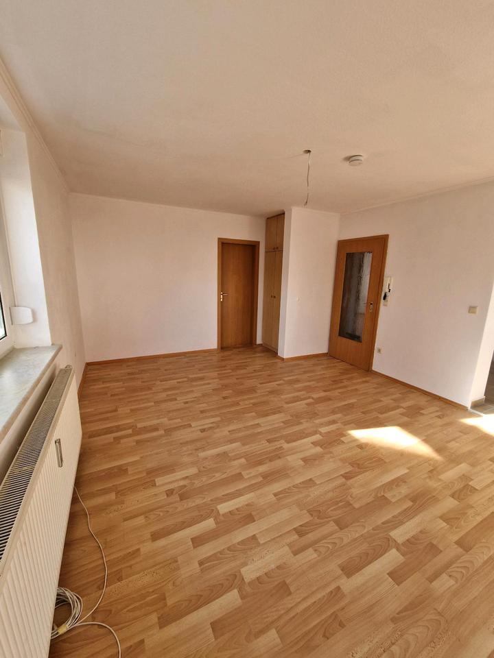Thumbnail-3-Zimmer-Wohnung