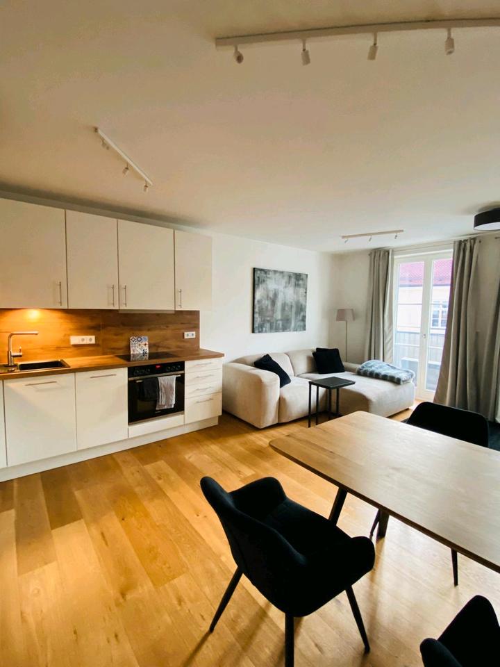 Thumbnail-Neuwertige 2-Zimmer Wohnung mit Balkon, EBK, TG - altstadtnah