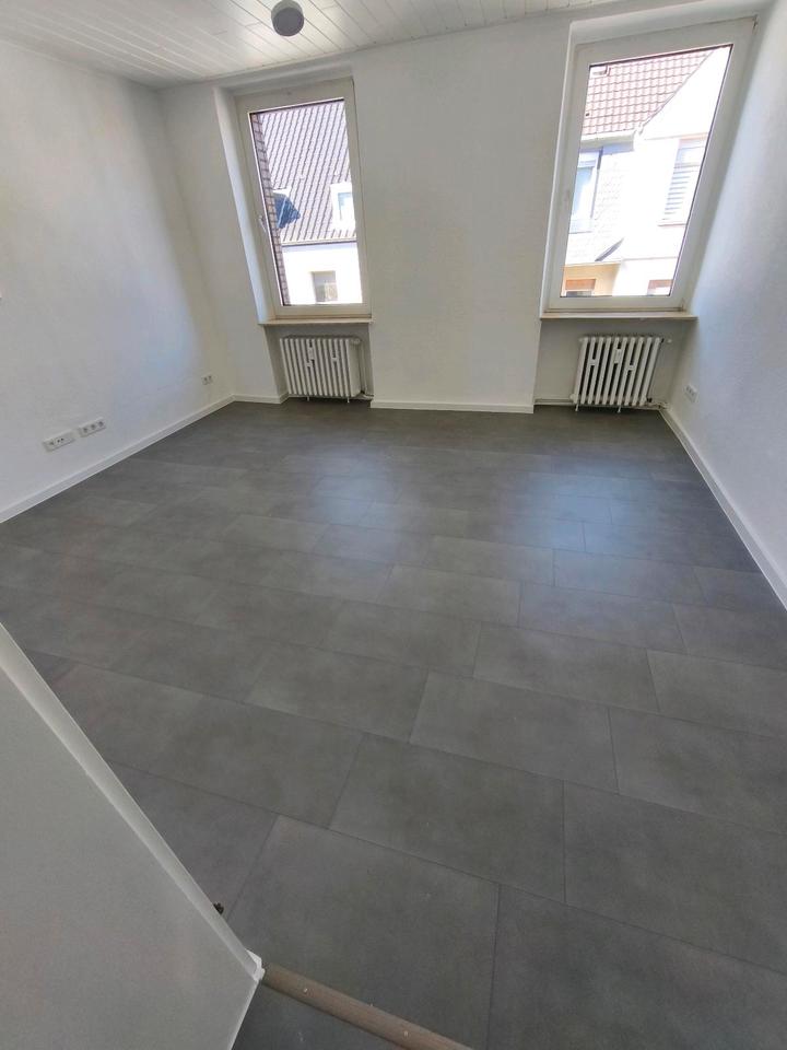 Thumbnail-Neu renovierte 2 12 Zimmer Wohnung Dinslaken Nähe Stadtpark