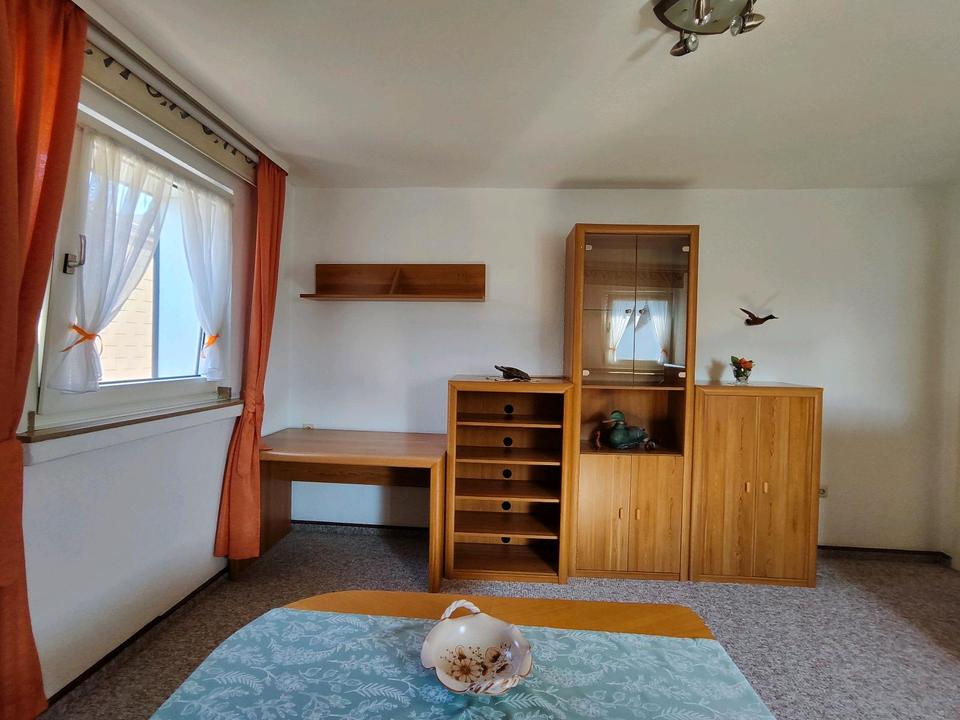 Thumbnail-Möblierte Single-Wohnung ca.40 m2 Warmmiete 500€ - NUR ANRUFEN