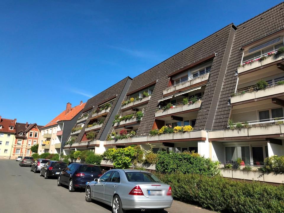 Thumbnail-Attraktive 3-Zimmer Wohnung (EBK, Garage, Bahnhofsnah)