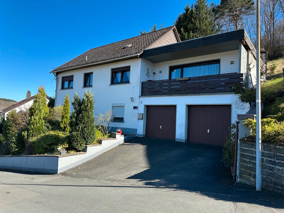 Thumbnail-Großzügiges Einfamilienhaus in Dillenburg zu verkaufen