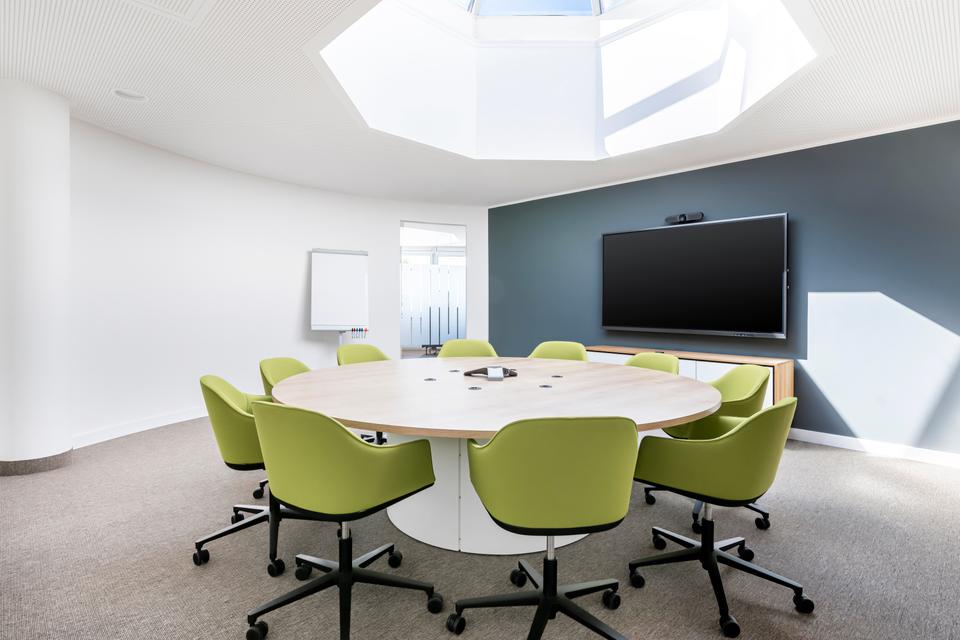 Thumbnail-Privater Büroraum für 4 Person in Regus Docks Ismaning