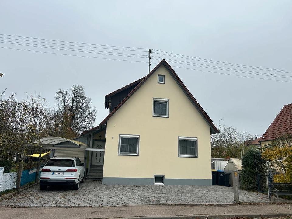 Thumbnail-Sehr großes Haus mit XXL-Garage und PV-Anlage in Thannhausen!
