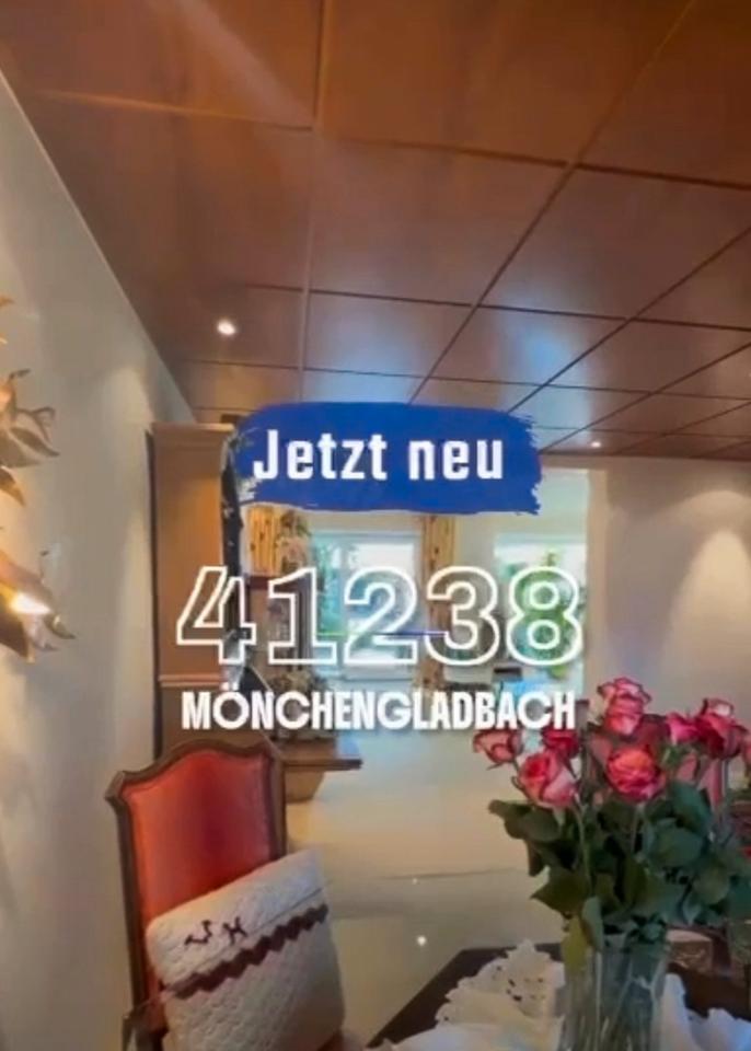 Thumbnail-Doppelhaushälfte-Wohnung in Mönchengladbach - Garten mit Balkon und gemütlicher Terrasse - Eigenes Büro mit separatem Zugang